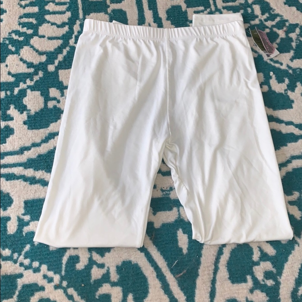 White super soft leggings